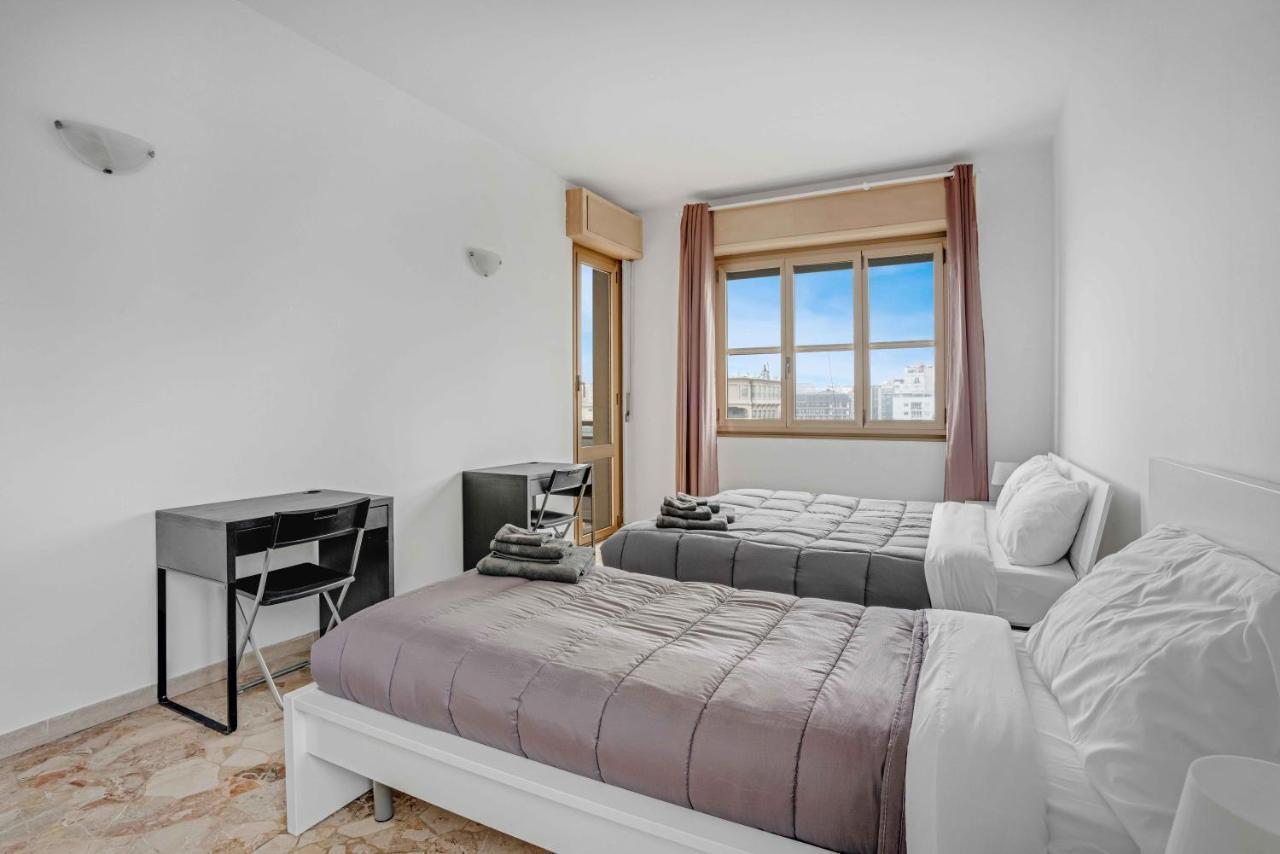 Cav9 - Large Apartment With Panoramic View - Милано Екстериор снимка