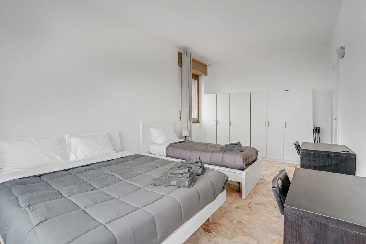 Cav9 - Large Apartment With Panoramic View - Милано Екстериор снимка