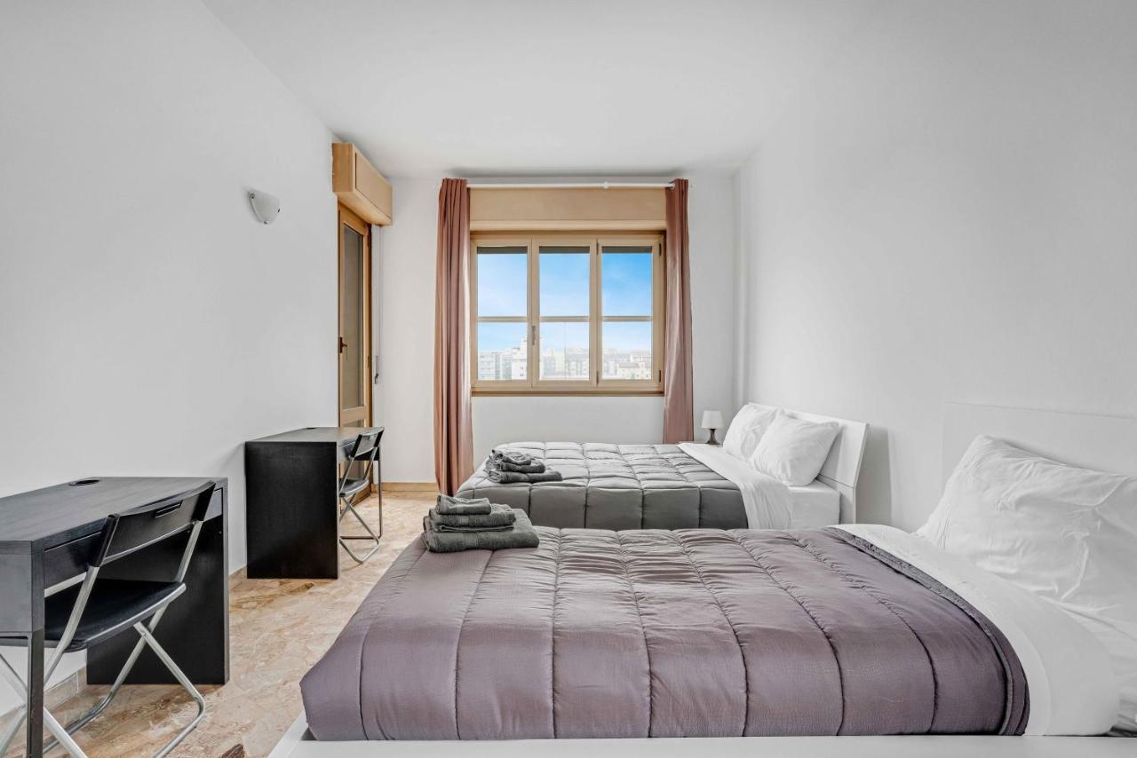 Cav9 - Large Apartment With Panoramic View - Милано Екстериор снимка