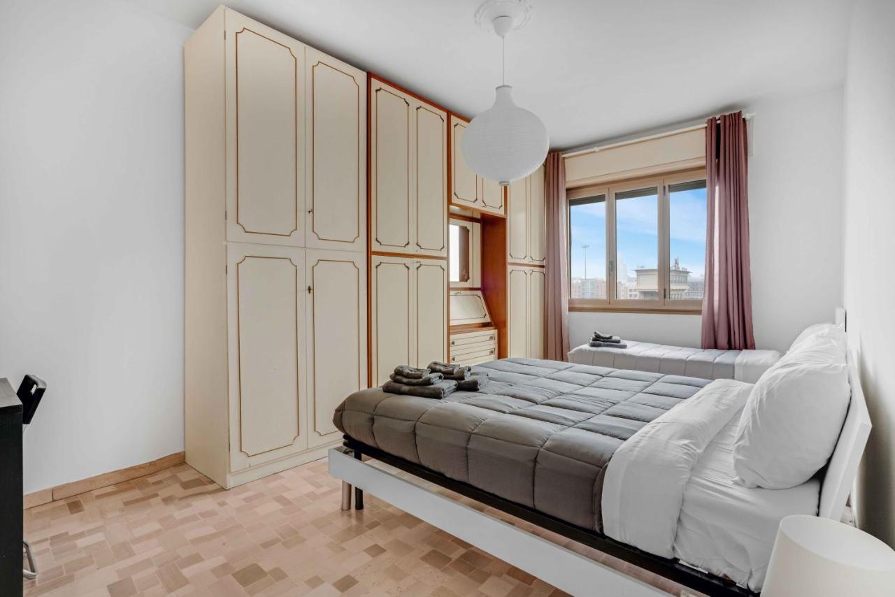 Cav9 - Large Apartment With Panoramic View - Милано Екстериор снимка